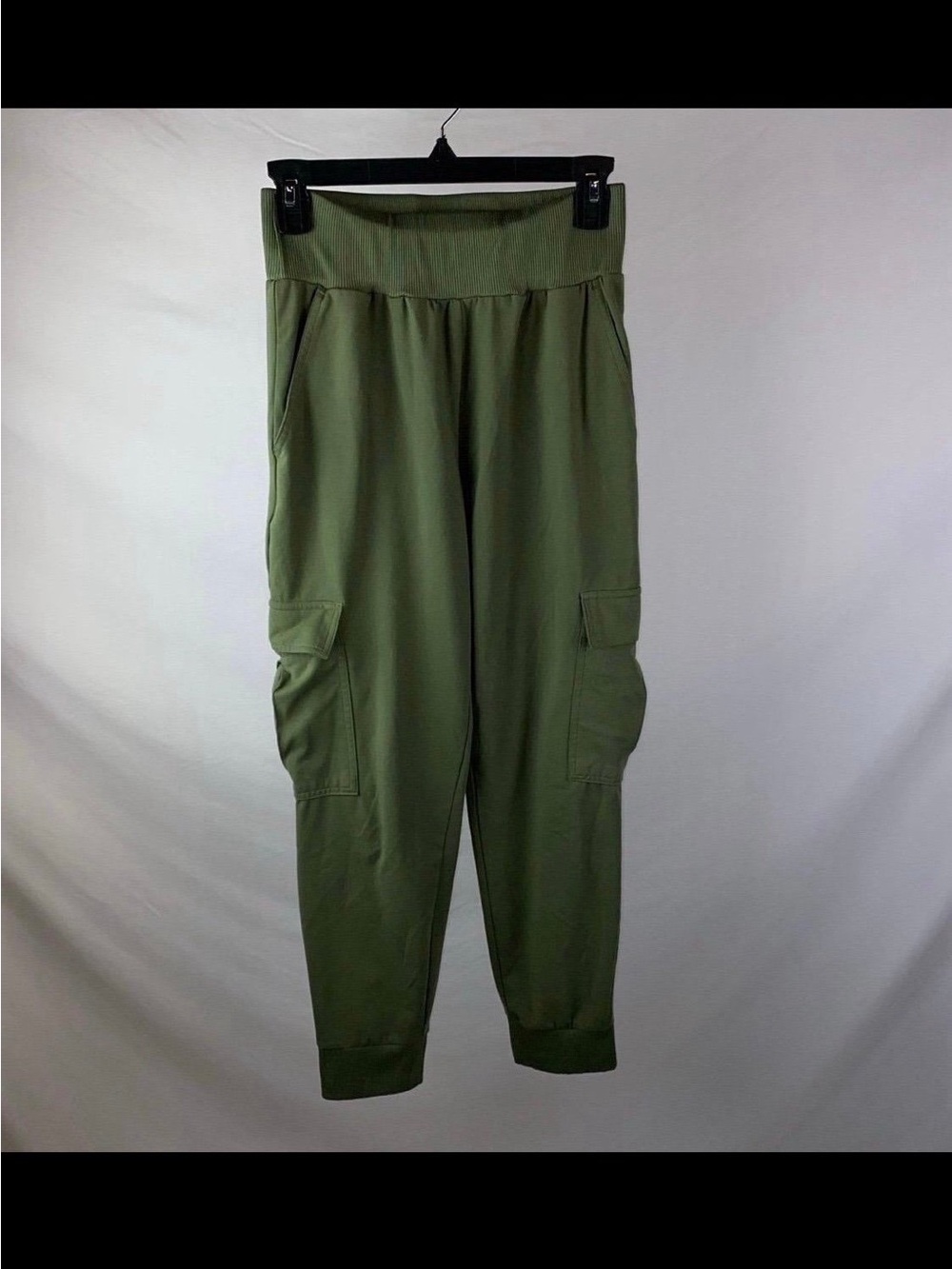 Pants - Picture 8 of 10